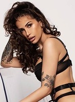 Central London elite Ozelia london escort