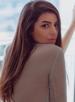 Earls Court 400-to-600 Palerma london escort