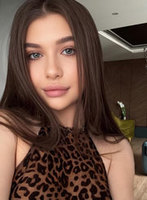 Kensington party-girl Miracle london escort