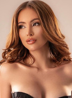 Earls Court 300-to-400 Tenna london escort