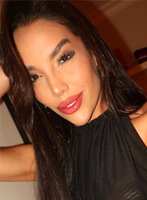 Knightsbridge party-girl Vega london escort