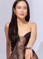 Earls Court brunette Cara london escort