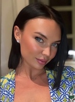 Outcall Only brunette Kate london escort