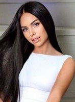 Central London brunette Deniz london escort