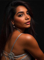 central london petite Zaura london escort