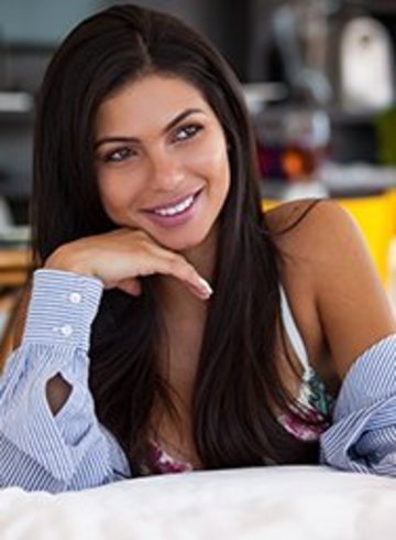 Earls Court 300-to-400 Linda london escort