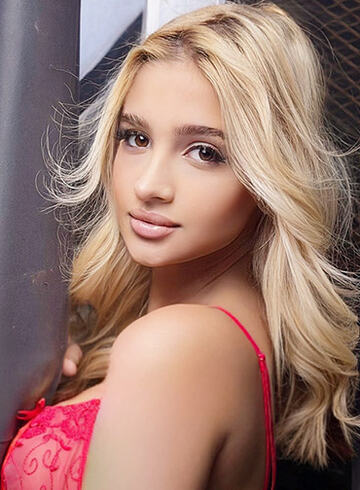 Earls Court 200-to-300 Nerka london escort