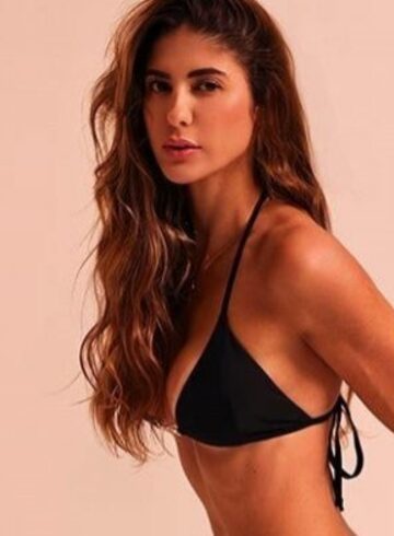 Earls Court brunette Mari london escort
