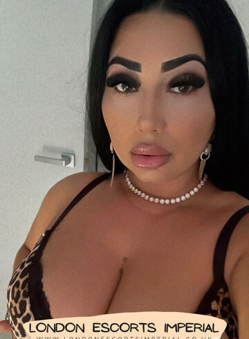 Edgware Road 200-to-300 Raysa london escort