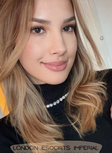 Earls Court 300-to-400 Lasmine london escort