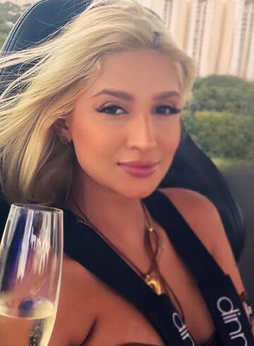 Earls Court 200-to-300 Nerka london escort