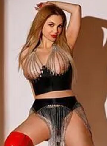 South Kensington 300-to-400 Aris london escort