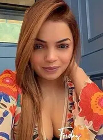 Paddington 200-to-300 Zoya london escort