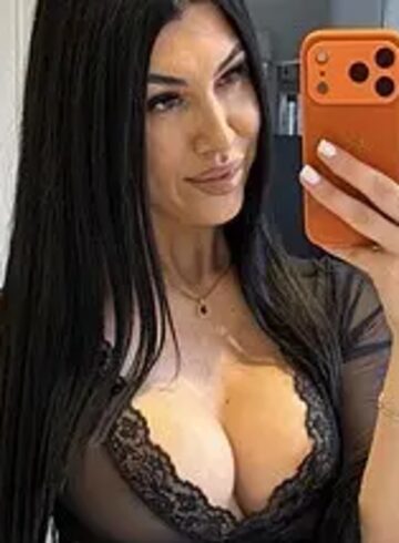 Gloucester Road busty Milena london escort