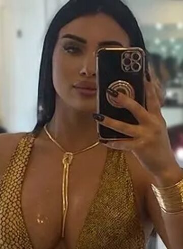 Gloucester Road 200-to-300 Miley london escort