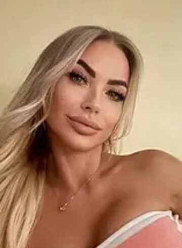 Earls Court mature Ilona london escort