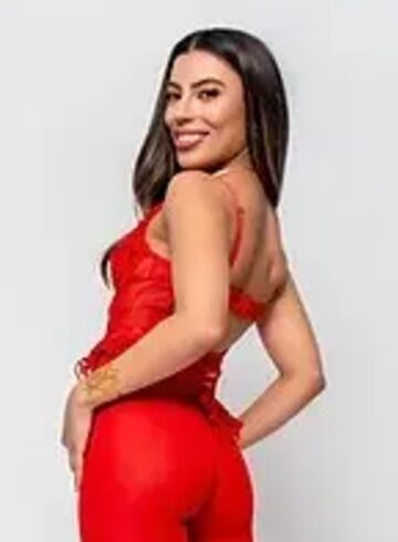 Edgware Road brunette Mannu london escort