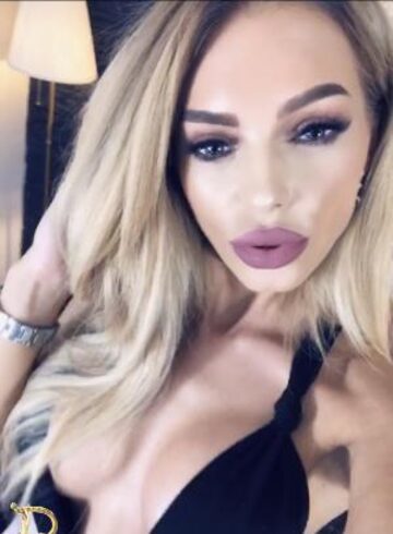 Gloucester Road 200-to-300 Kristal london escort