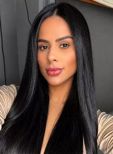 Central London brunette Karassa london escort