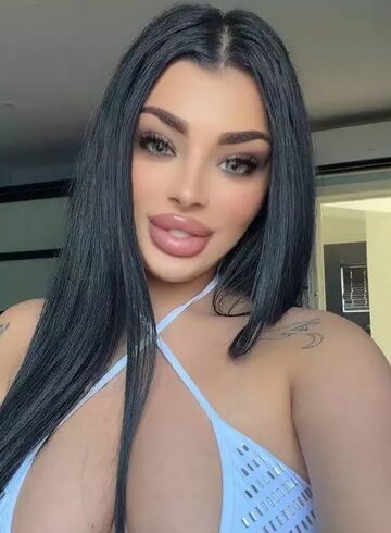 Edgware Road party-girl Sol london escort