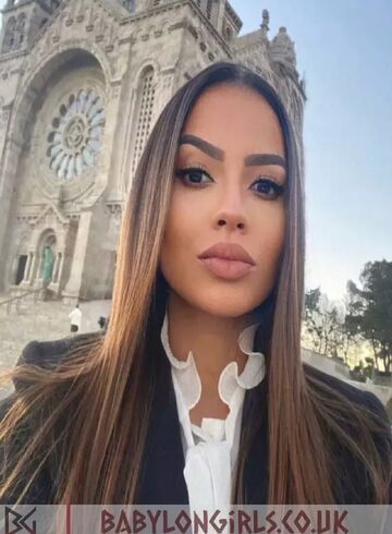 Central London latin Tejana london escort