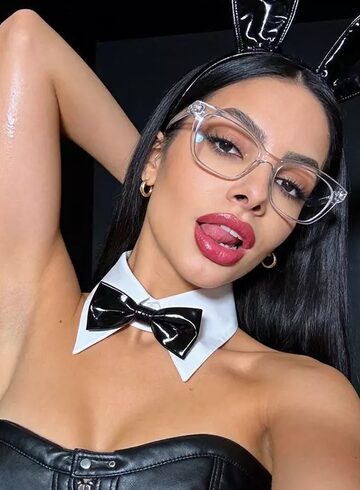 Central London elite Delmar london escort