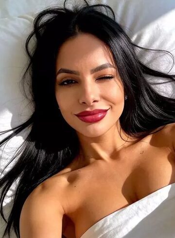 Central London elite Delmar london escort