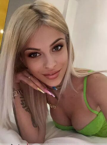 Central London party-girl Selene london escort