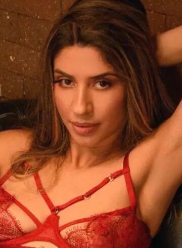Earls Court massage Berta london escort