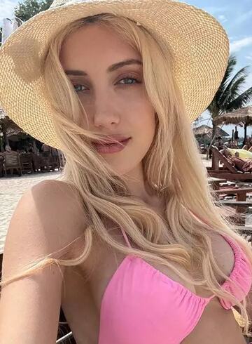 South Kensington a-team Sundew london escort