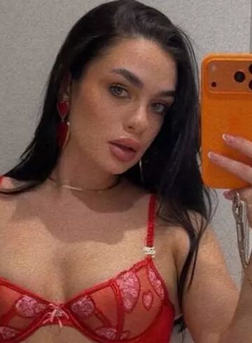 Notting Hill brunette Bona london escort