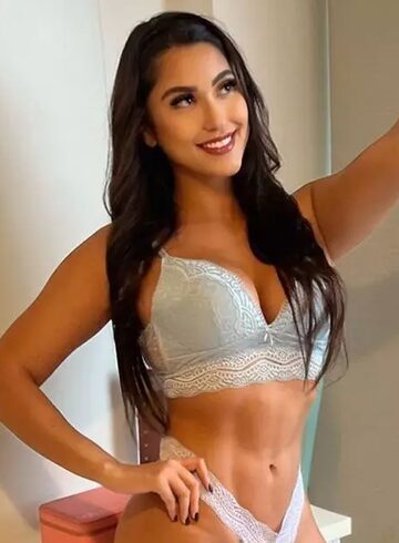 Central London brunette Zenida london escort