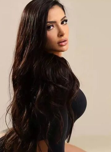Central London party-girl Lasca london escort