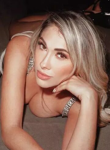 Kensington elite Lenori london escort
