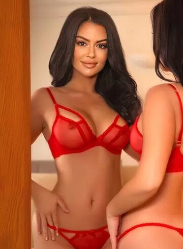 Baker Street elite Ruth london escort