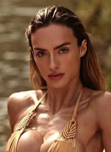 Central London brunette Malaga london escort