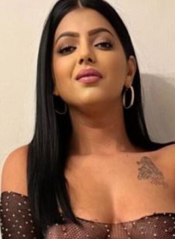Earls Court party-girl Haifa london escort