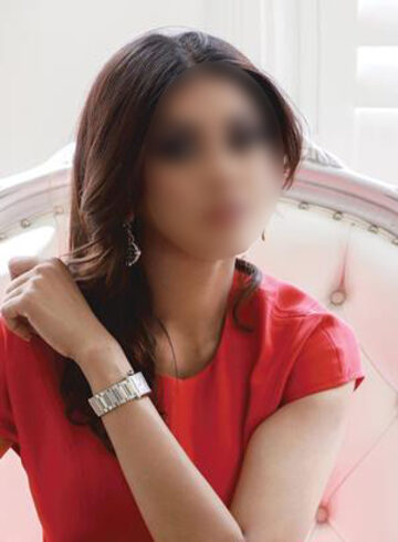 Bayswater brunette Deepika london escort