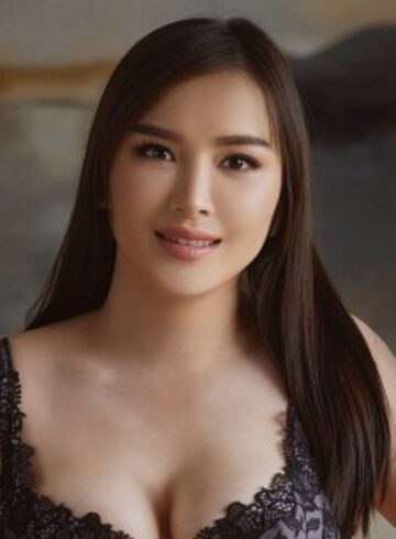 Central London busty Jennifer london escort