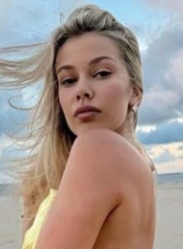 Chelsea elite Lina london escort