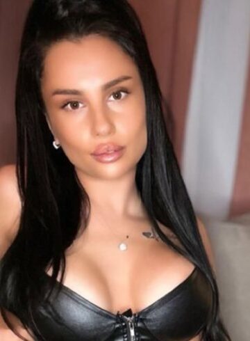Central London massage Mistress Orlina london escort