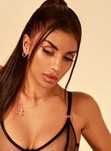 Mayfair elite Simona london escort