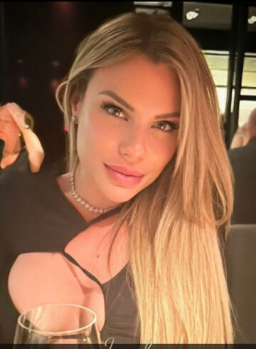 Central London 300-to-400 Adagio london escort