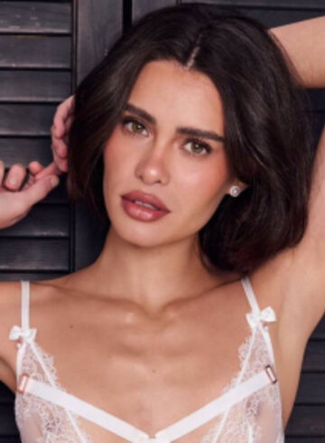 Gloucester Road 600-and-over Mari london escort