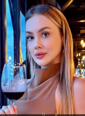 Outcall Only blonde Breviora london escort
