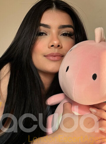 Earls Court massage Reida london escort