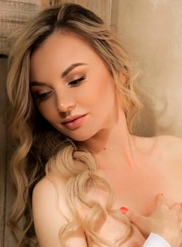 Earls Court 200-to-300 Abelona london escort