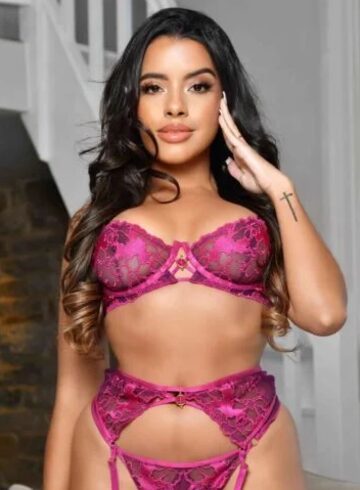 Earls Court latin Bia Brazilian Escort london escort