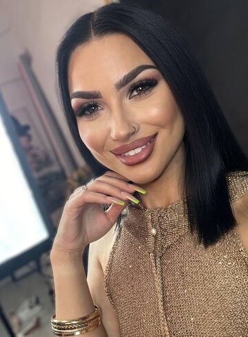 Chelsea 200-to-300 Annie london escort