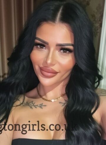 Gloucester Road brunette Sylvia london escort